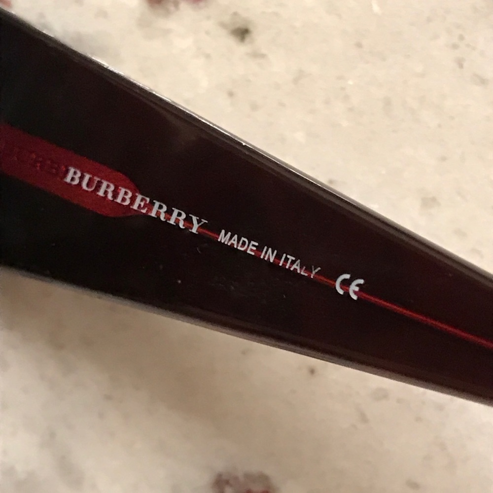 Burberry Designer Women’s Sunglasses sunglasses - Picture 6 of 8